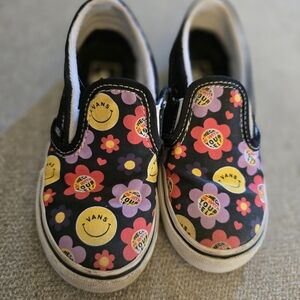 * Vans "happy "slide on shoes, so cute!!! Size 10, some scuffing